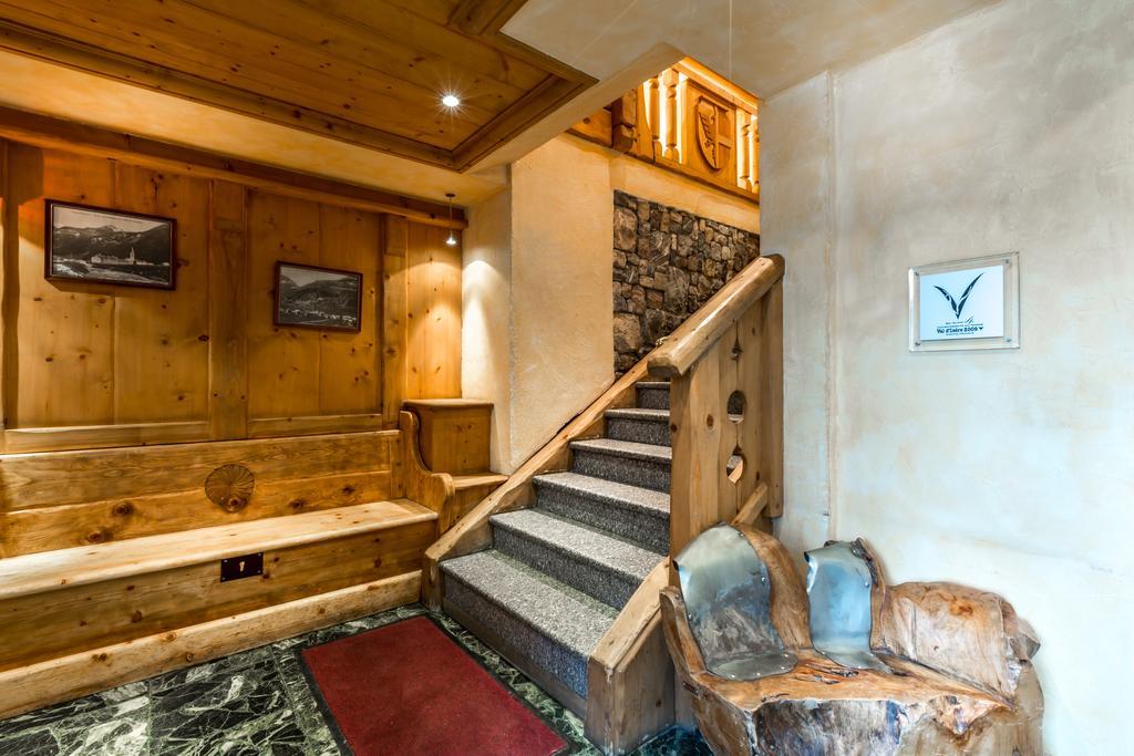 Les Crêtes Blanches Hotel Val-dʼIsère Exterior foto